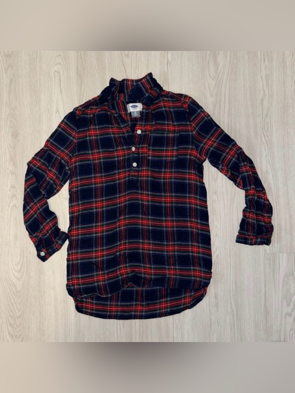 🛍 OLD NAVY plaid girls top size 8
